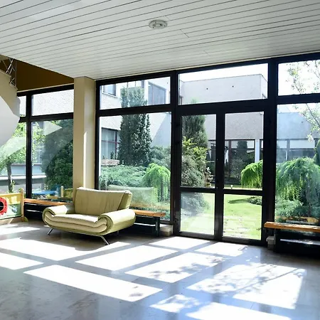 Dobre Miejsce Dom Rekolekcyjny Vakantiepark 2*