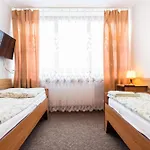 Dobre Miejsce Dom Rekolekcyjny Vakantiepark 2*