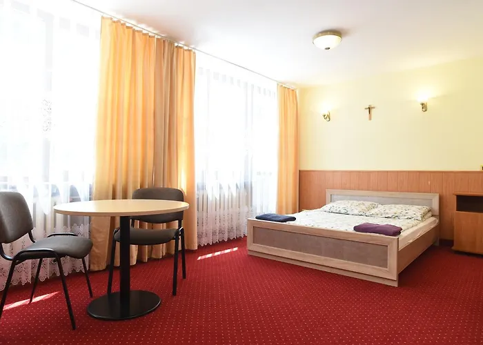 Dobre Miejsce Dom Rekolekcyjny 2* Warschau